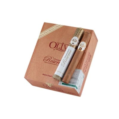 Oliva Connecticut Reserve Toro Tubos Natural