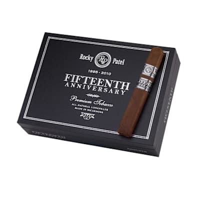 Rocky Patel 15th Anniversary Robusto Natural