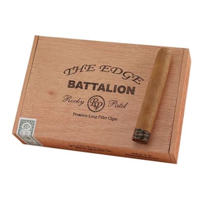 Rocky Patel The Edge Connecticut Batallion Natural