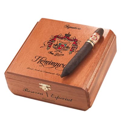 Arturo Fuente Hemingway Signature Maduro
