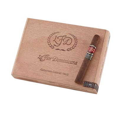 La Flor Dominicana Cameroon Cabinet Number 3 Natural