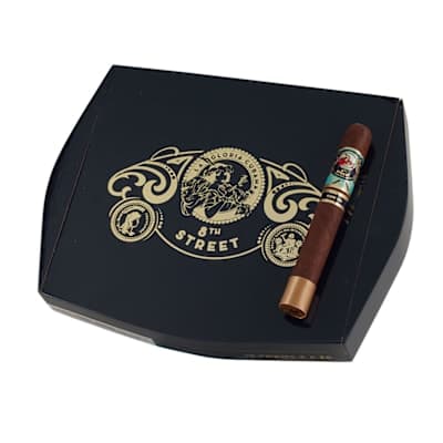La Gloria Cubana 8th Street Toro Maduro