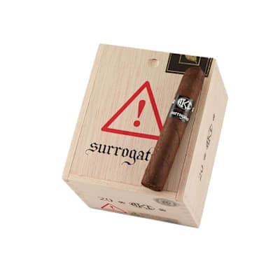 Surrogates AKC Maduro
